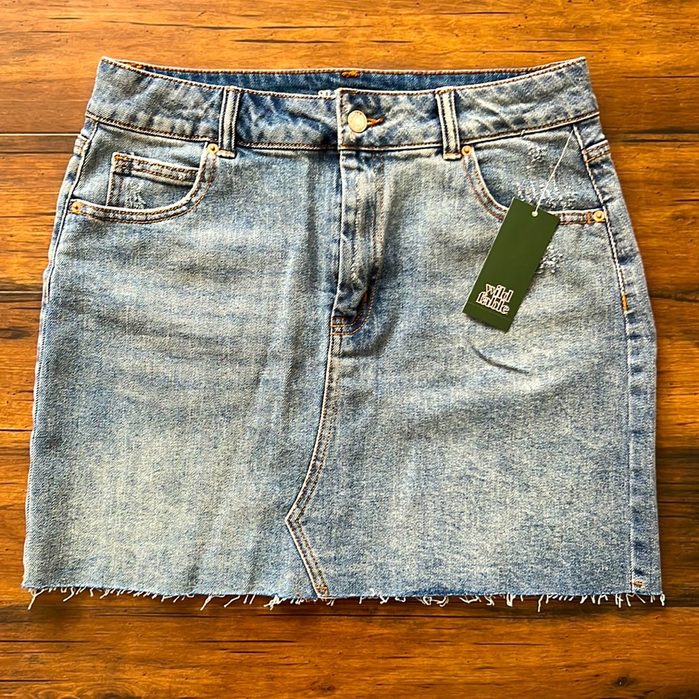 NWT Wild Fable Denim skirt size 8